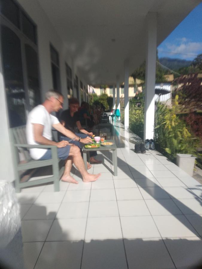Hidayah Homestay Kelimutu Eksteriør billede