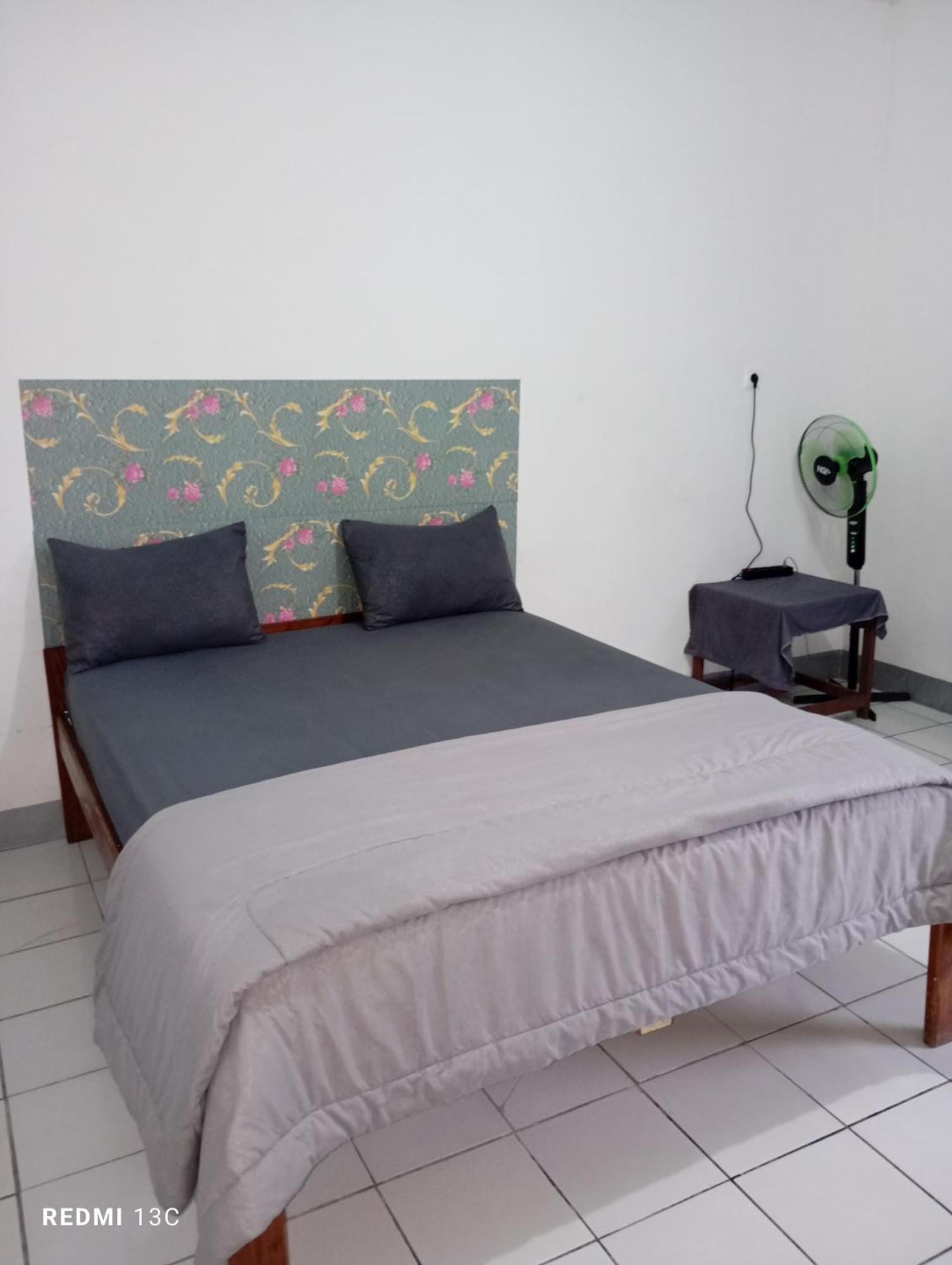 Hidayah Homestay Kelimutu Eksteriør billede