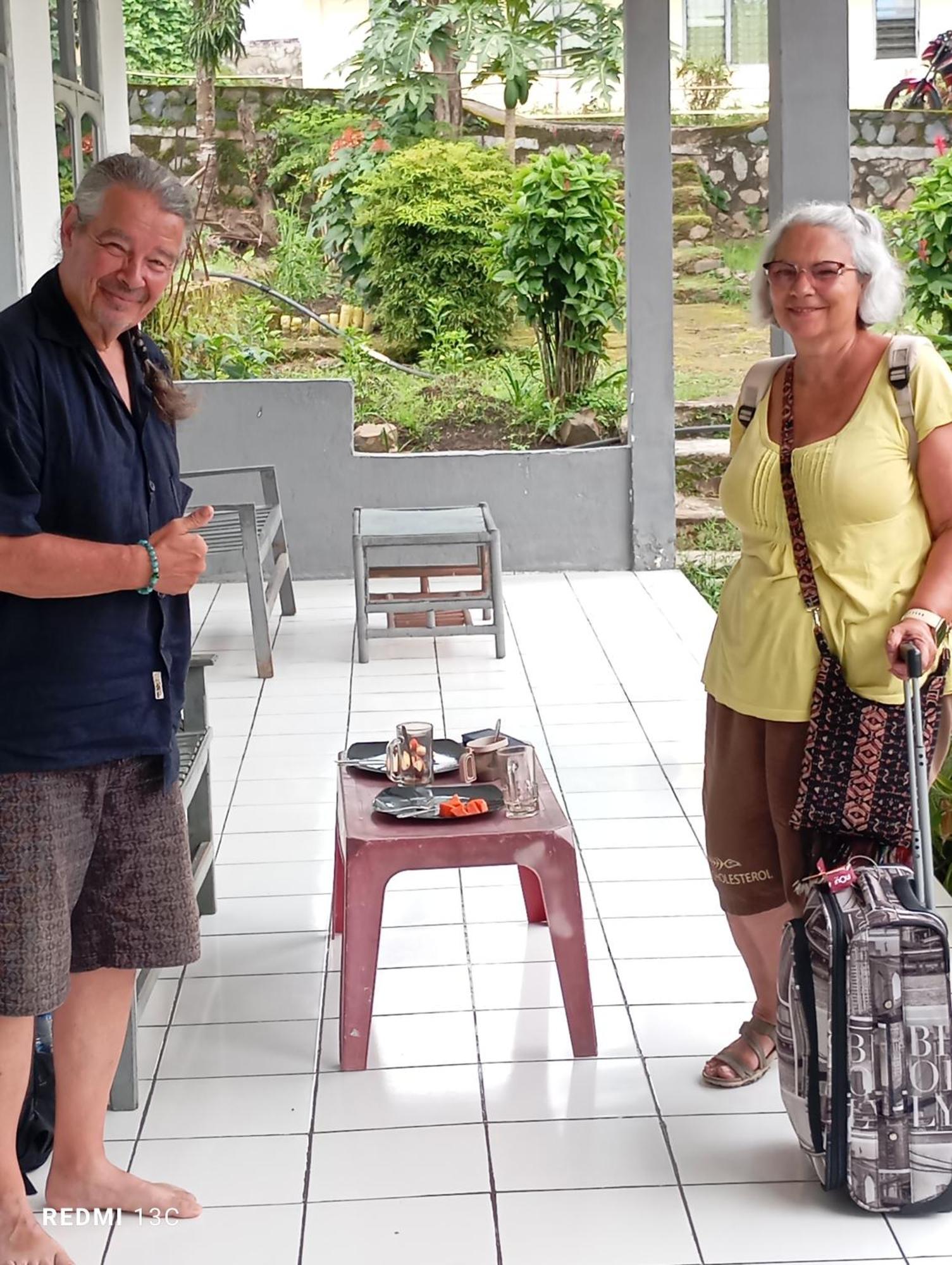 Hidayah Homestay Kelimutu Eksteriør billede